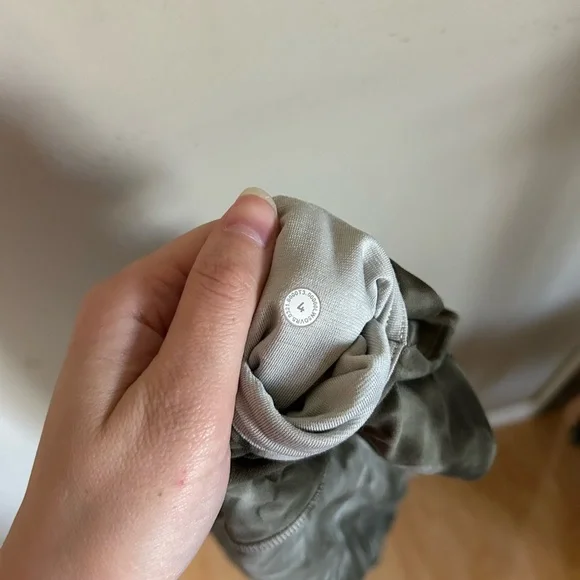 # 529 Lululemon Align High-Rise Pant with Pockets 25" - Picture 11 of 12